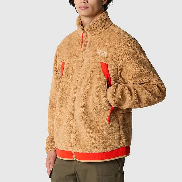 THE NORTH FACE CAMPSHIRE Logo