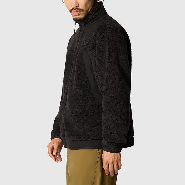 THE NORTH FACE CAMPSHIRE Logo