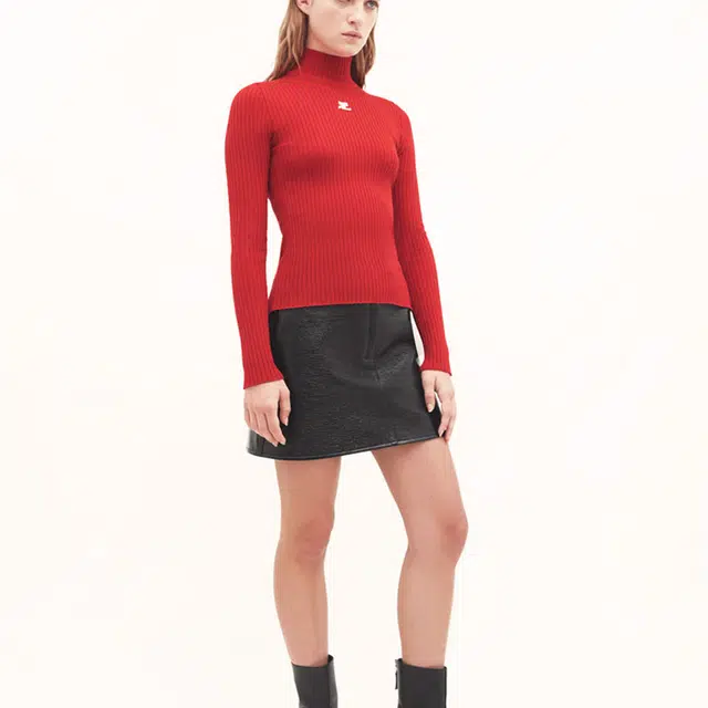 COURREGES