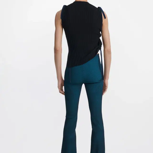 DION LEE