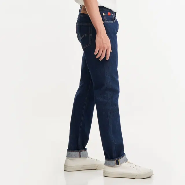 levis