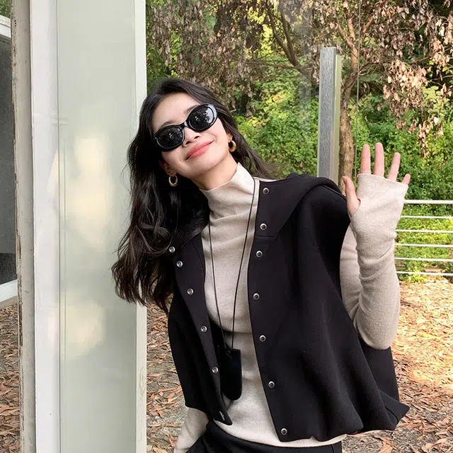 美洋 连帽单排扣短款防风两穿马甲 女款 黑色