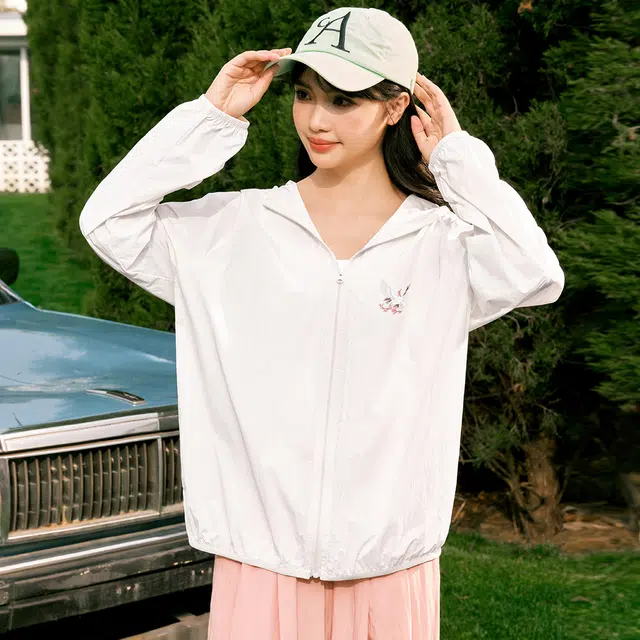 棉致 简约动物图案连帽长袖防晒服 女款