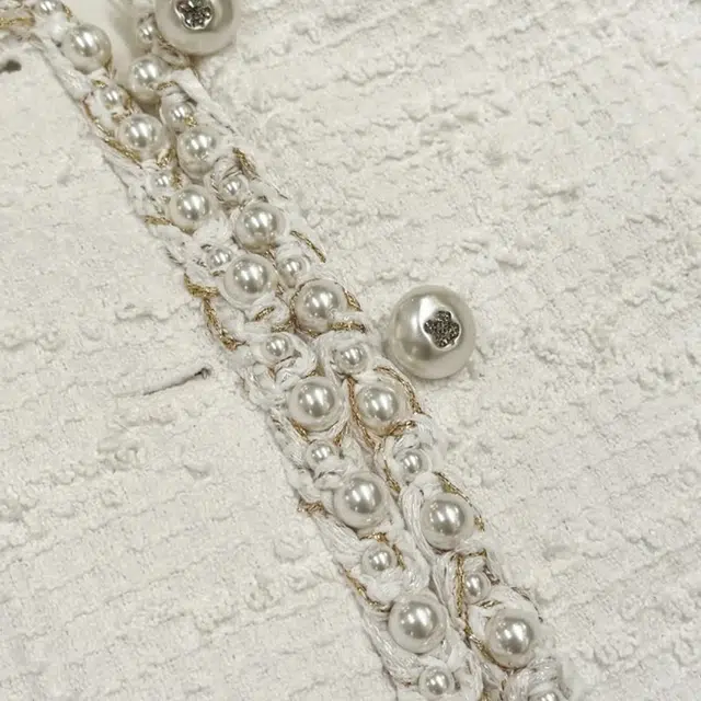 CHANEL 25P