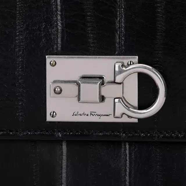 FERRAGAMO Studio Gancio