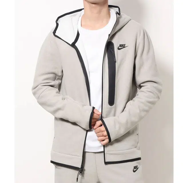 Nike Logo
