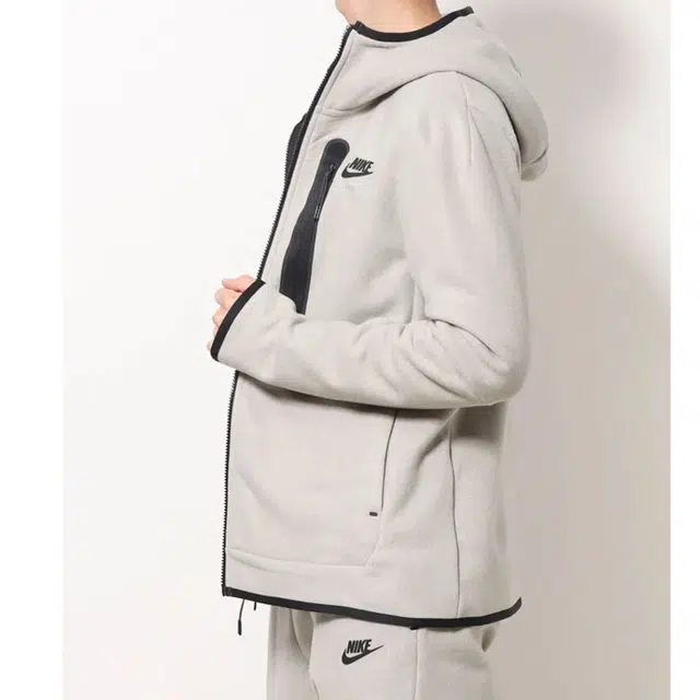 Nike Logo