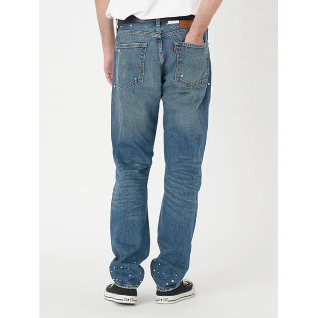 Levis