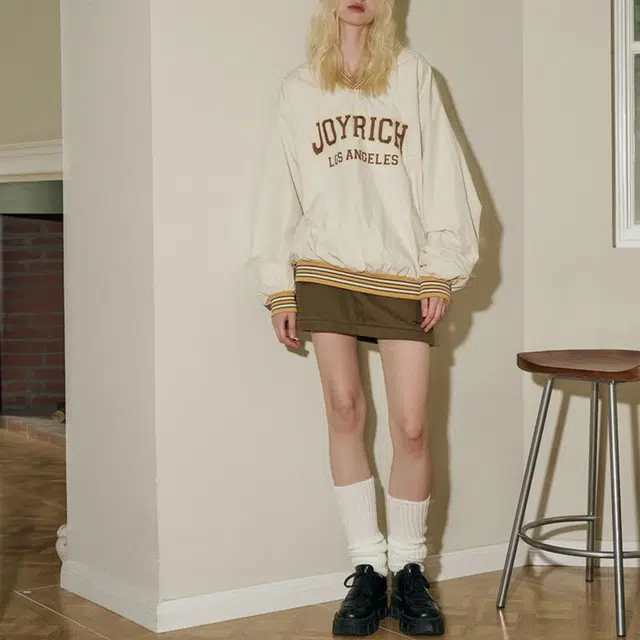 JOYRICH V