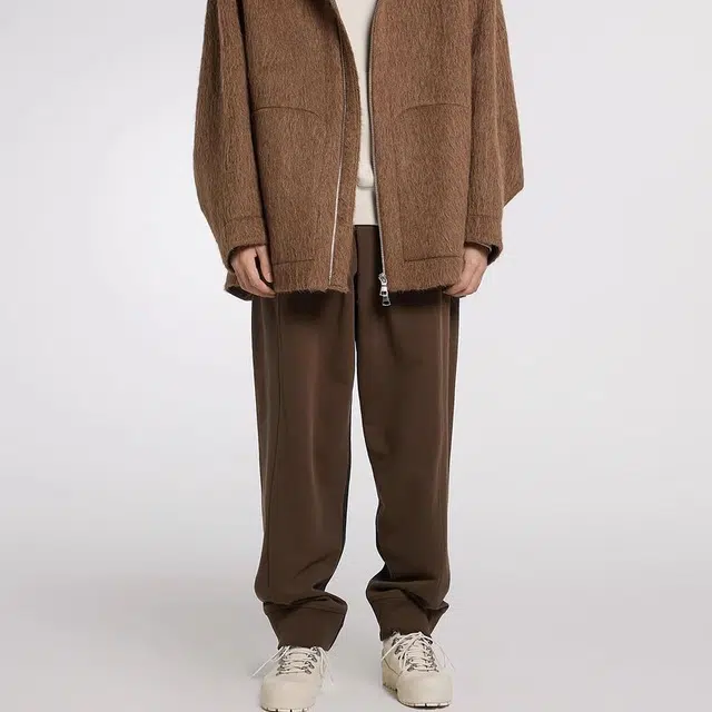 FW23