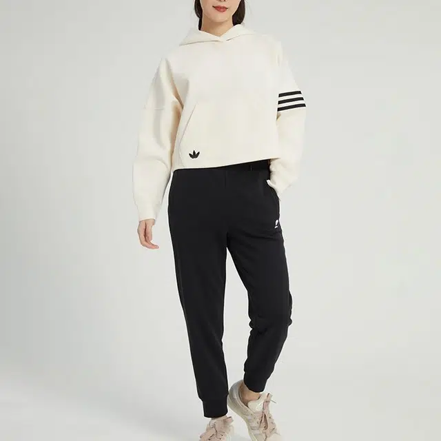 adidas neo W ESNT PANT FT Logo