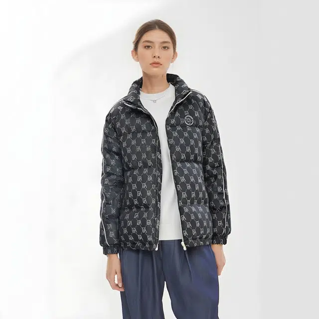 太平鸟 老花纹样羽绒服 女款 黑色纹样