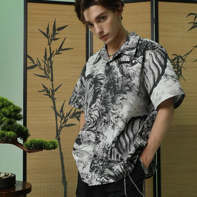 JUNGLE TIGER