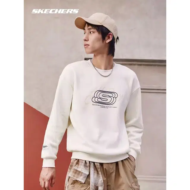 Skechers