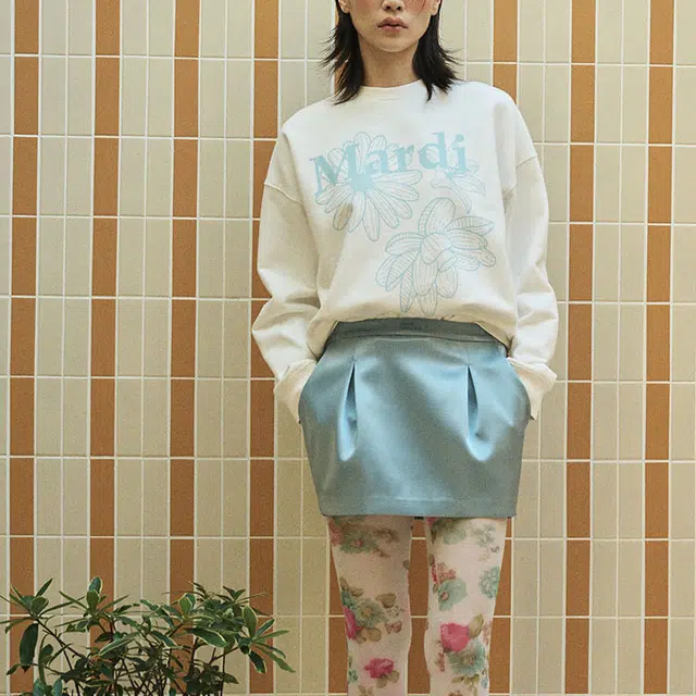 MARDI MERCREDI SS25 SWEATSHIRT TRIPLE FLOWER_WHITE SKY