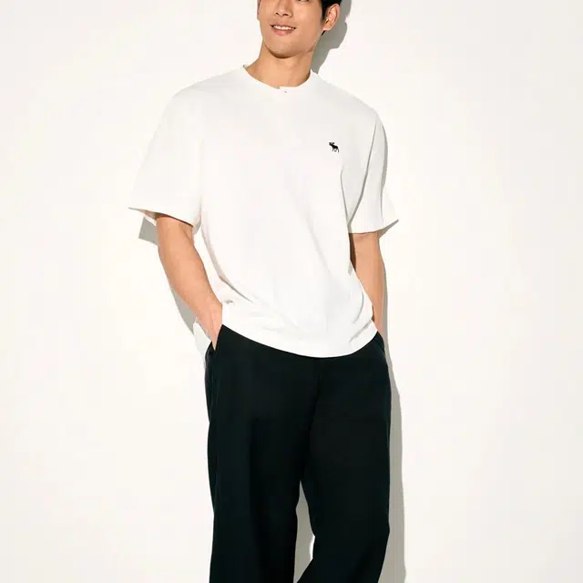 AbercrombieFitch LogoT