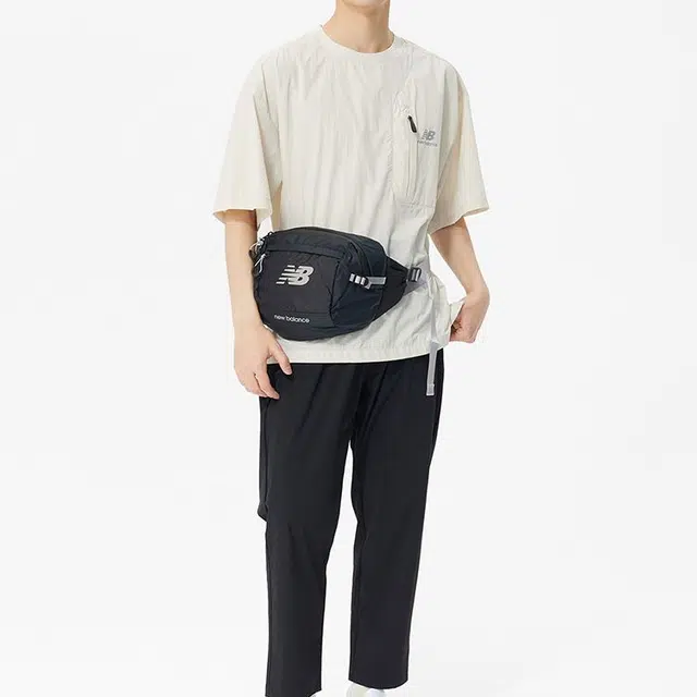 New Balance LogoT