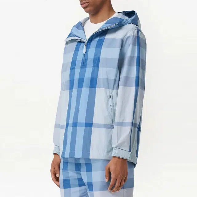 Burberry SS22