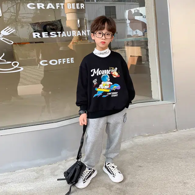 FW23