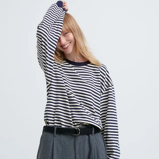 UNIQLO FW23 T