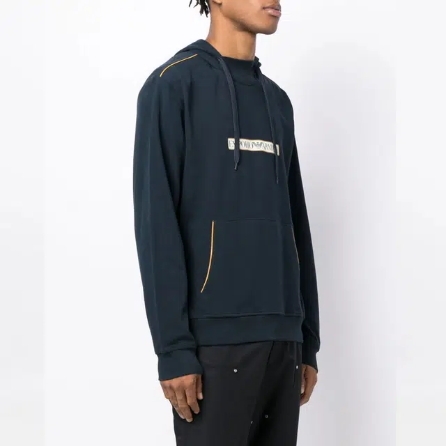 EMPORIO ARMANI FW23 Logo