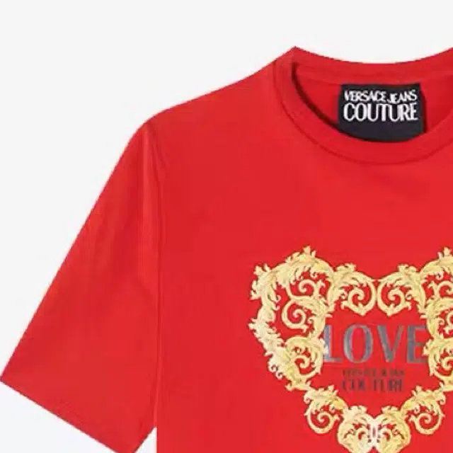 VERSACE T