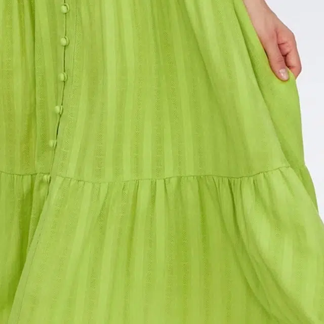 DIANE VON FURSTENBERG SS24 V