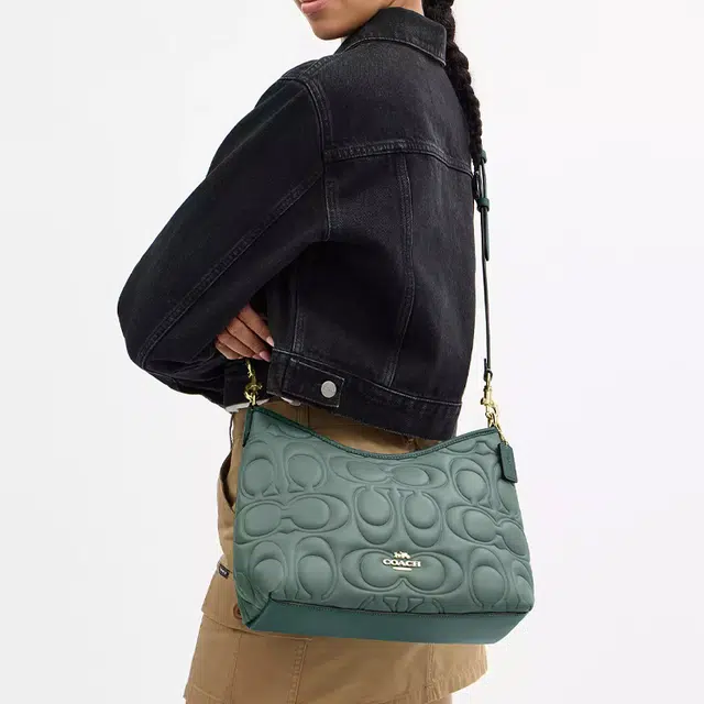 COACH LAUREL 31