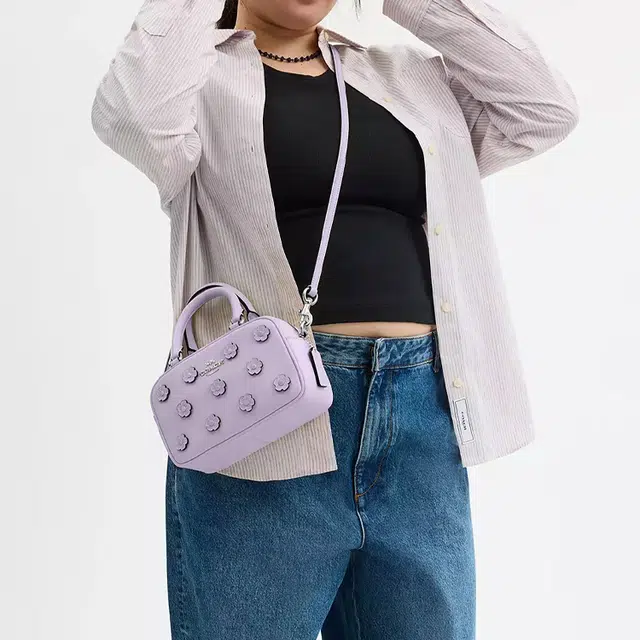 COACH SATCHEL 18