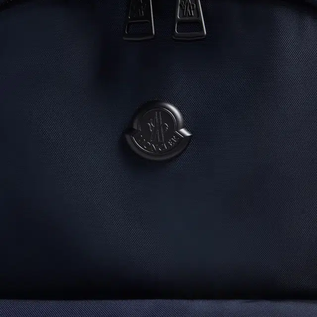 Moncler PIERRICK Logo