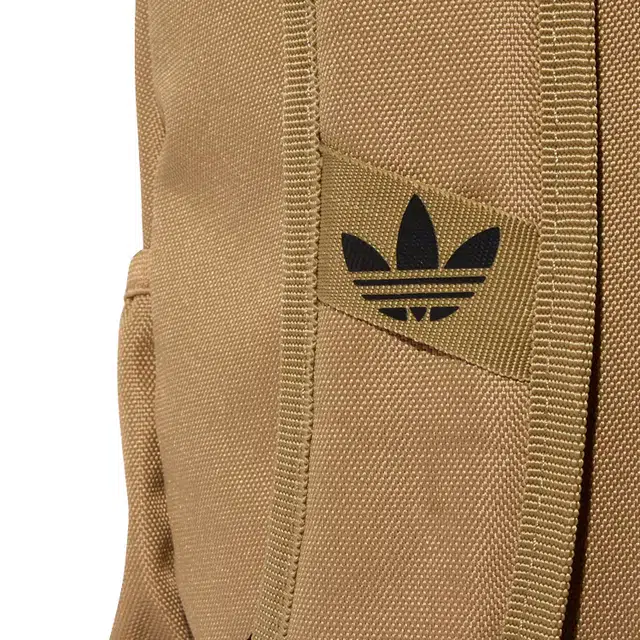 adidas originals ADICOLOR CLASSICS 18.7L