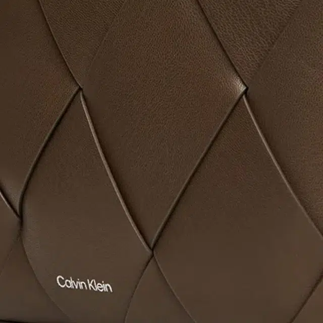 CALVIN KLEIN