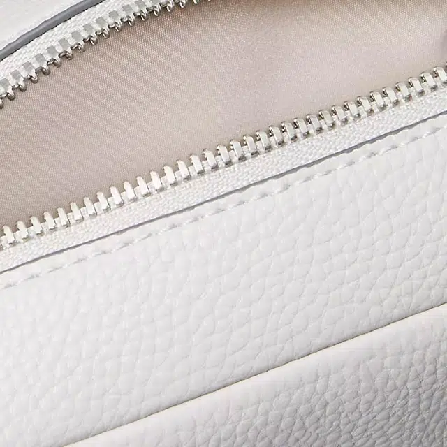 CALVIN KLEIN PU