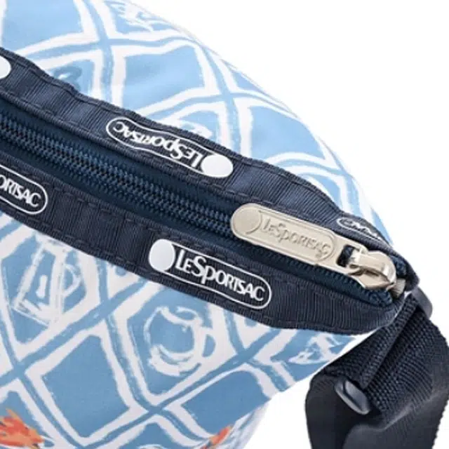 LeSportsac TRENDY