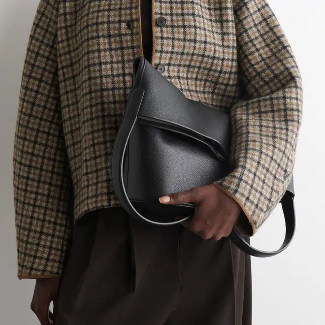 COS PARADIGM Tote
