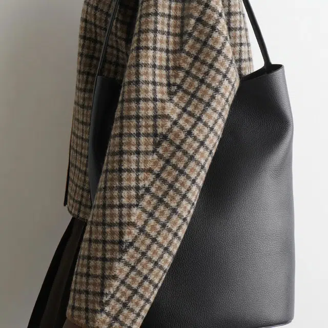 COS PARADIGM Tote