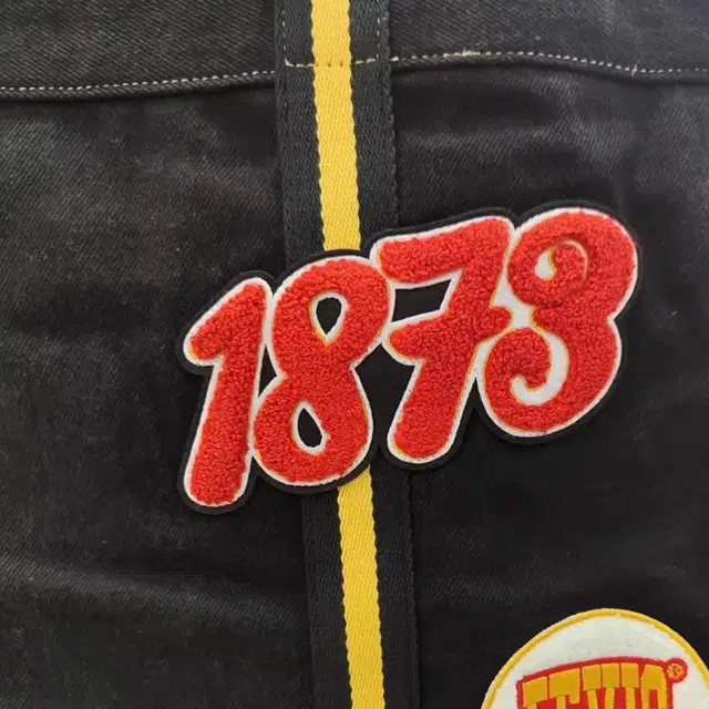 Levis 23