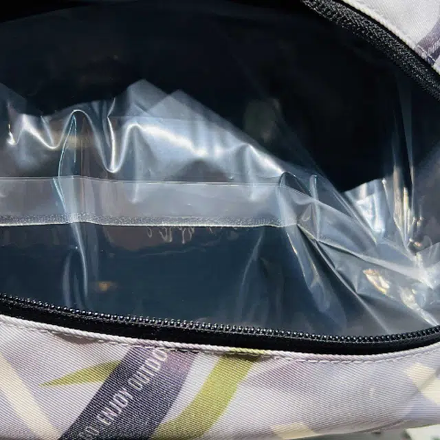 特步 护脊轻多层大容量 织物 双肩包 常规 儿童款 黑灰