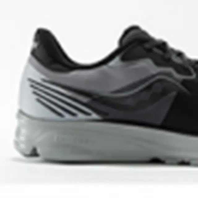 Saucony Ride 14 Runshield