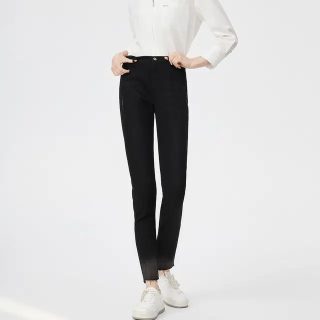 FINITY FW23