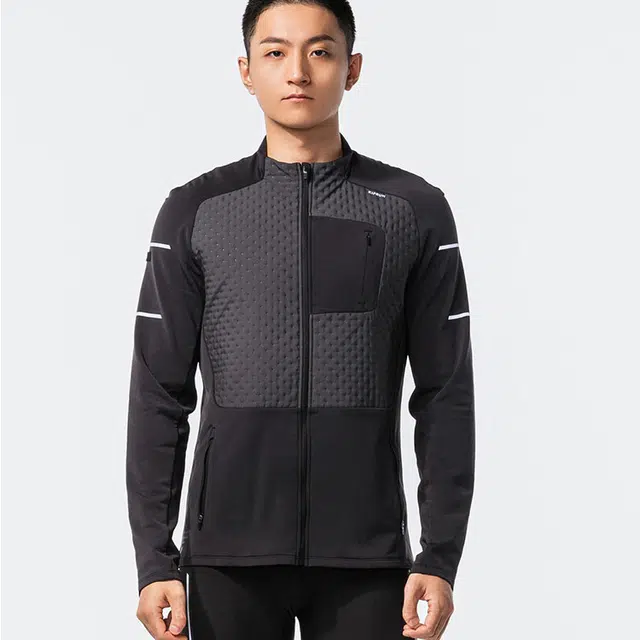 DECATHLON