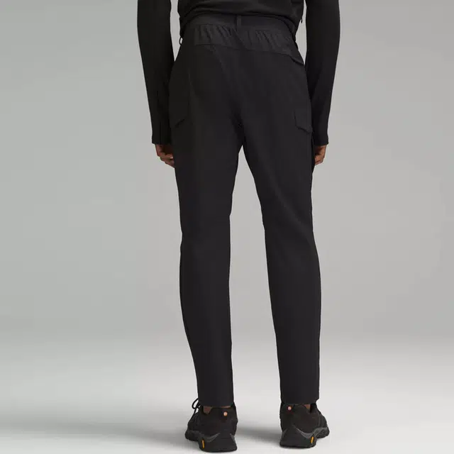 lululemon Classic-Fit