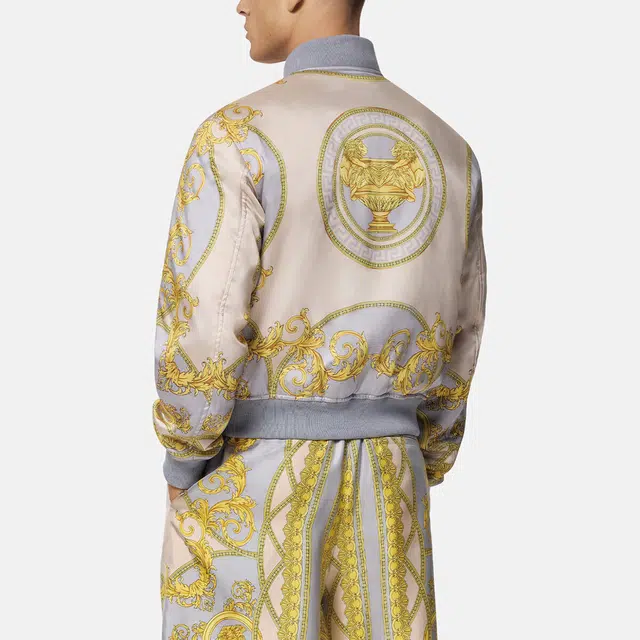 VERSACE