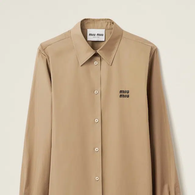 MIU MIU SS23 Logo