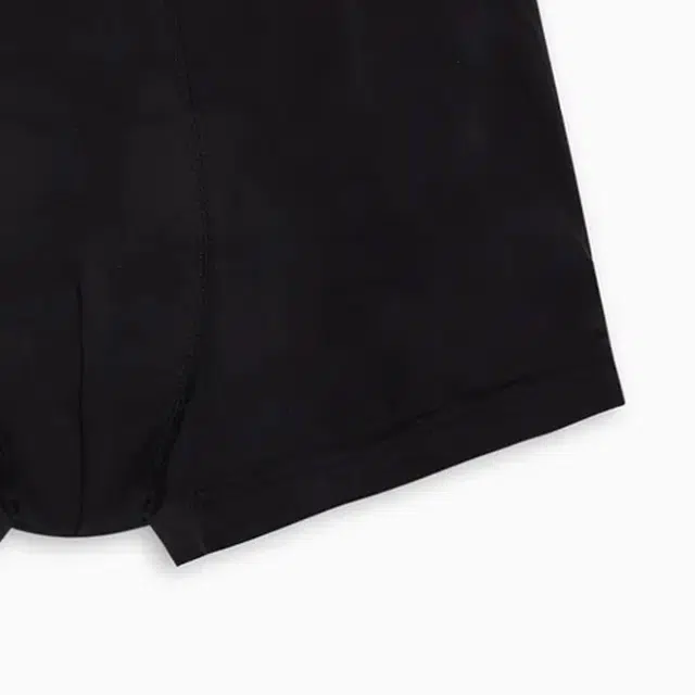 EMPORIO ARMANI 3