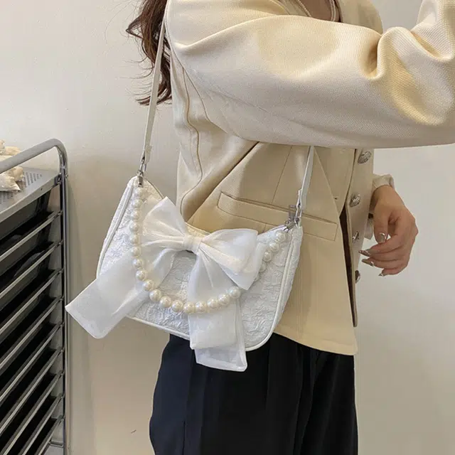 巴朗熊 时尚洋气蝴蝶结潮流流行 尼龙 单肩包 常规 女款 多色