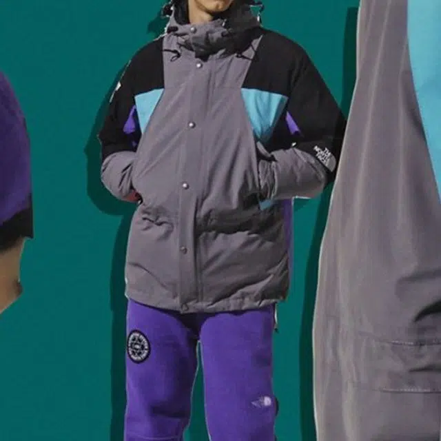 THE NORTH FACE INVINCIBLE 1994 Retro Logo