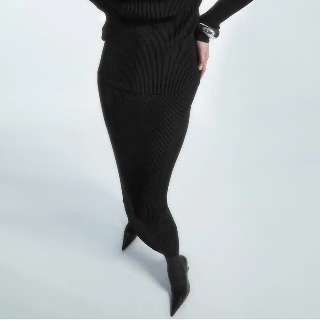 COS