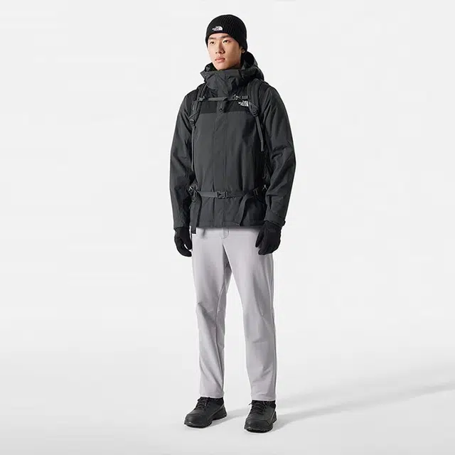 THE NORTH FACE