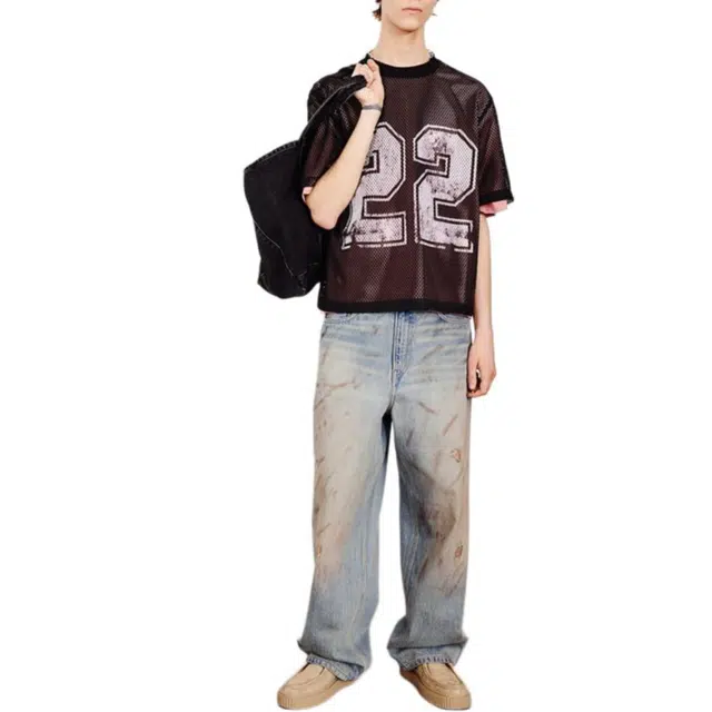 HM